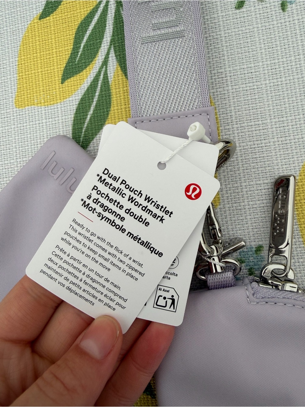 Lululemon metallic wordmark dual pouch - Picture 3 of 4